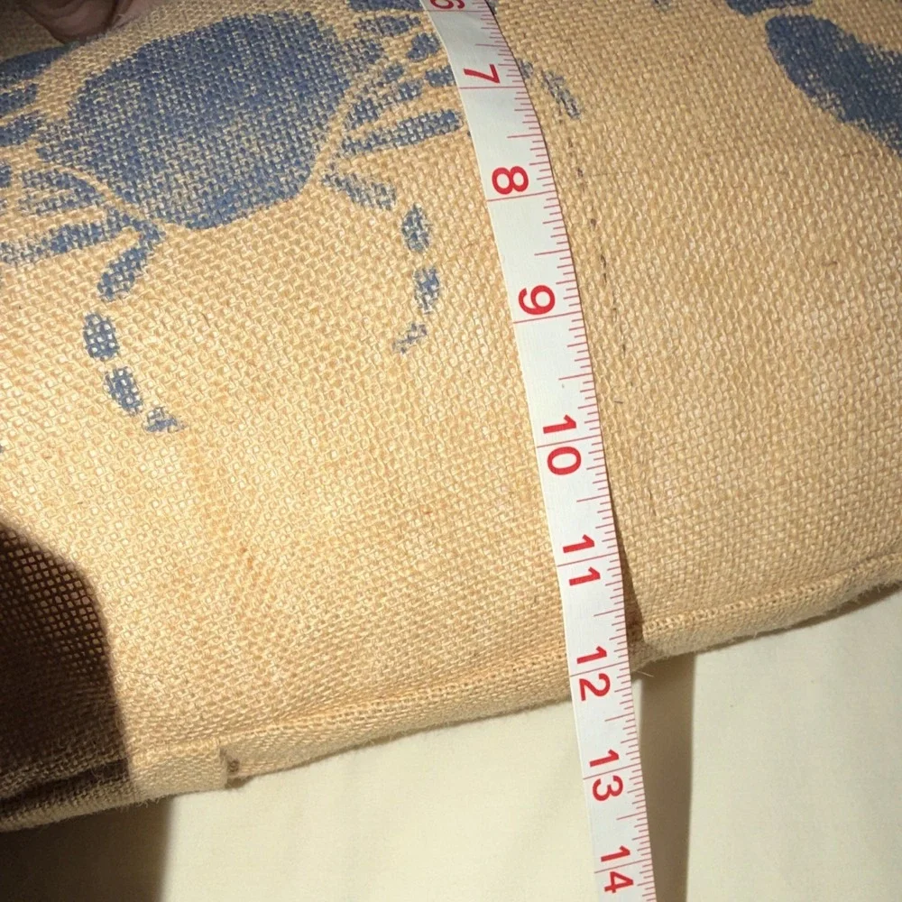 The Unbranded Brand set burlap